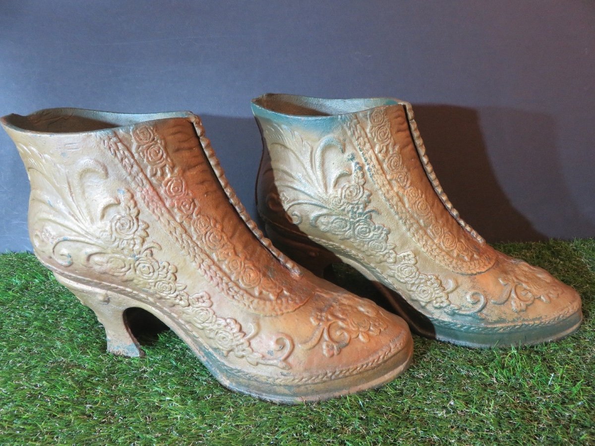 Pair Of Boot-shaped Cache-pots, Cast Iron, Late 19th Century-photo-2