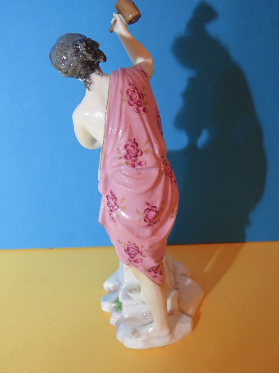 Female Statuette Sculpting A Bust, In Polychrome And Biscuit Porcelain, Samson XIX Brand -photo-3