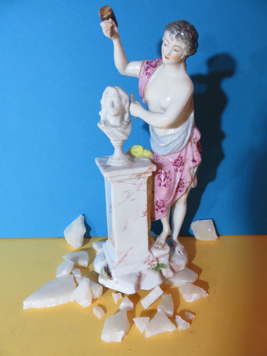 Female Statuette Sculpting A Bust, In Polychrome And Biscuit Porcelain, Samson XIX Brand 