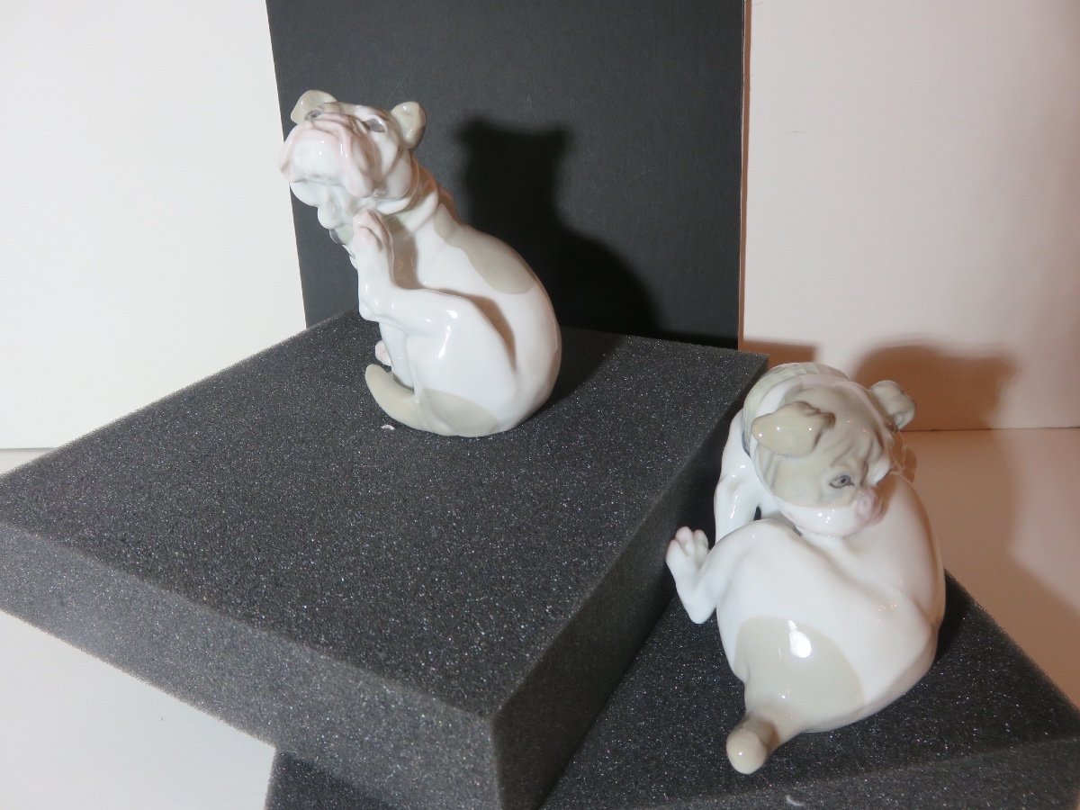 Sculpture animalière deux bouledogues en porcelaine du Danemark dans le goût d'Erik  Nielsen-photo-4