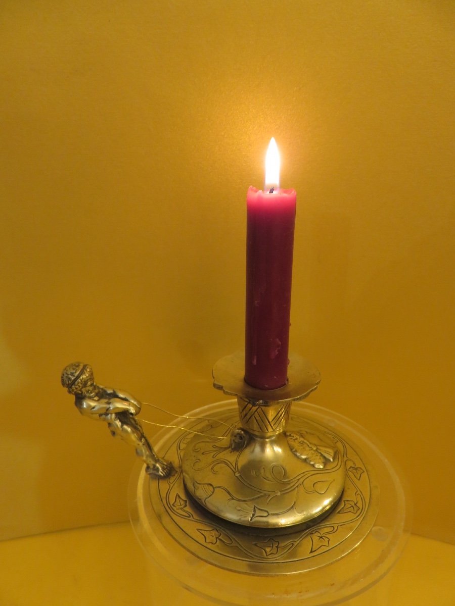 1900s Bronze Hand Candle Holder-photo-4