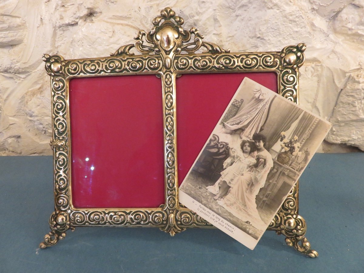 Bronze Frame Or Photo Holder, Double, To Put Down.