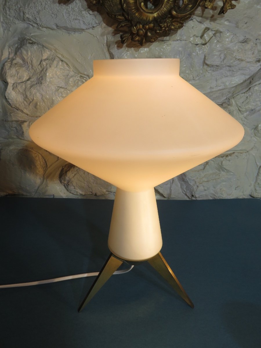 White Opaline Lamp, Brass Tripod Base, From The 1970s-photo-5