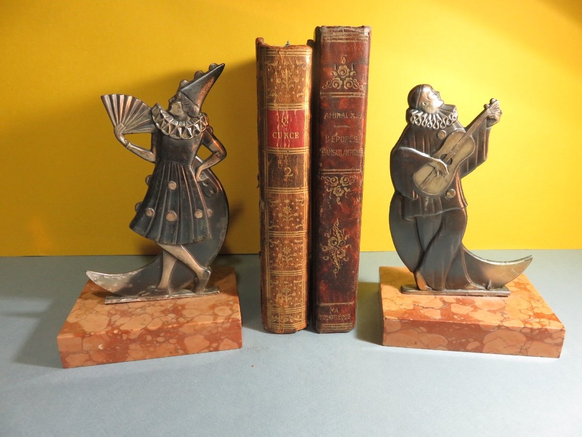 Pair Of Bookends "pierrot And Colombine" Sitting On A Crescent Moon, Marble Base-photo-7