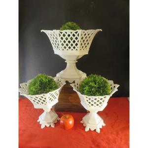Garnish, Composed Of Three Baskets On Foot, In Openwork White Porcelain, XIX