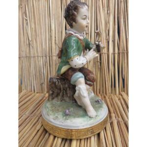 Subject, German Figurine, In Porcelain, Representing A Young Reaper, Volkstedt Early 20th Century