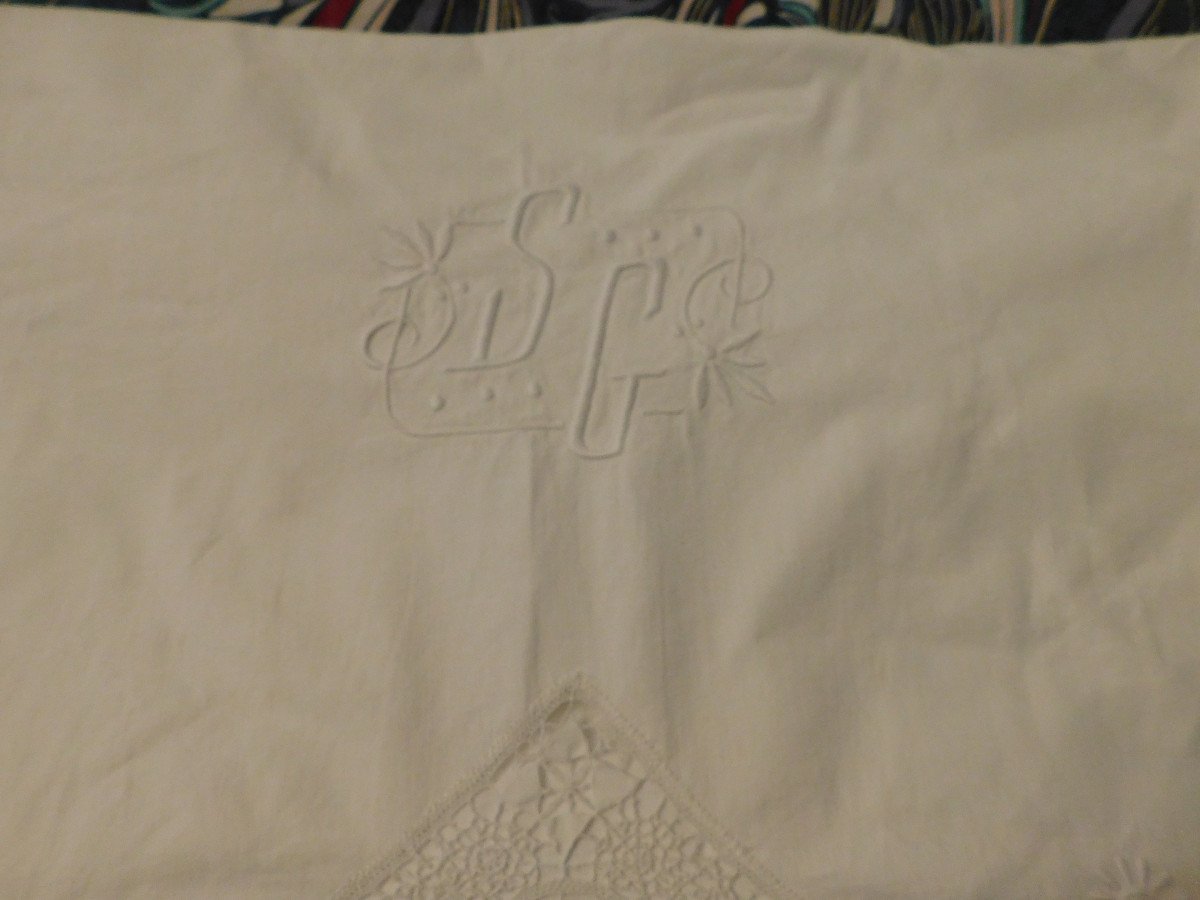 Embroidered Sheet-photo-2