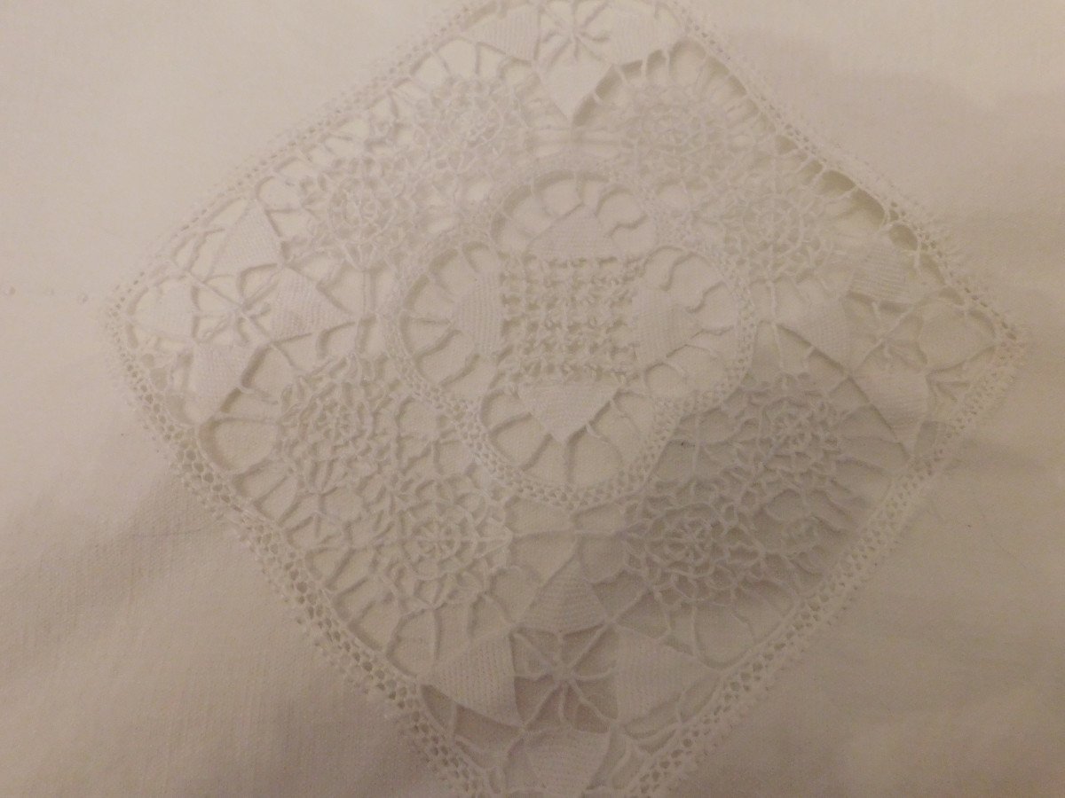 Embroidered Sheet-photo-5