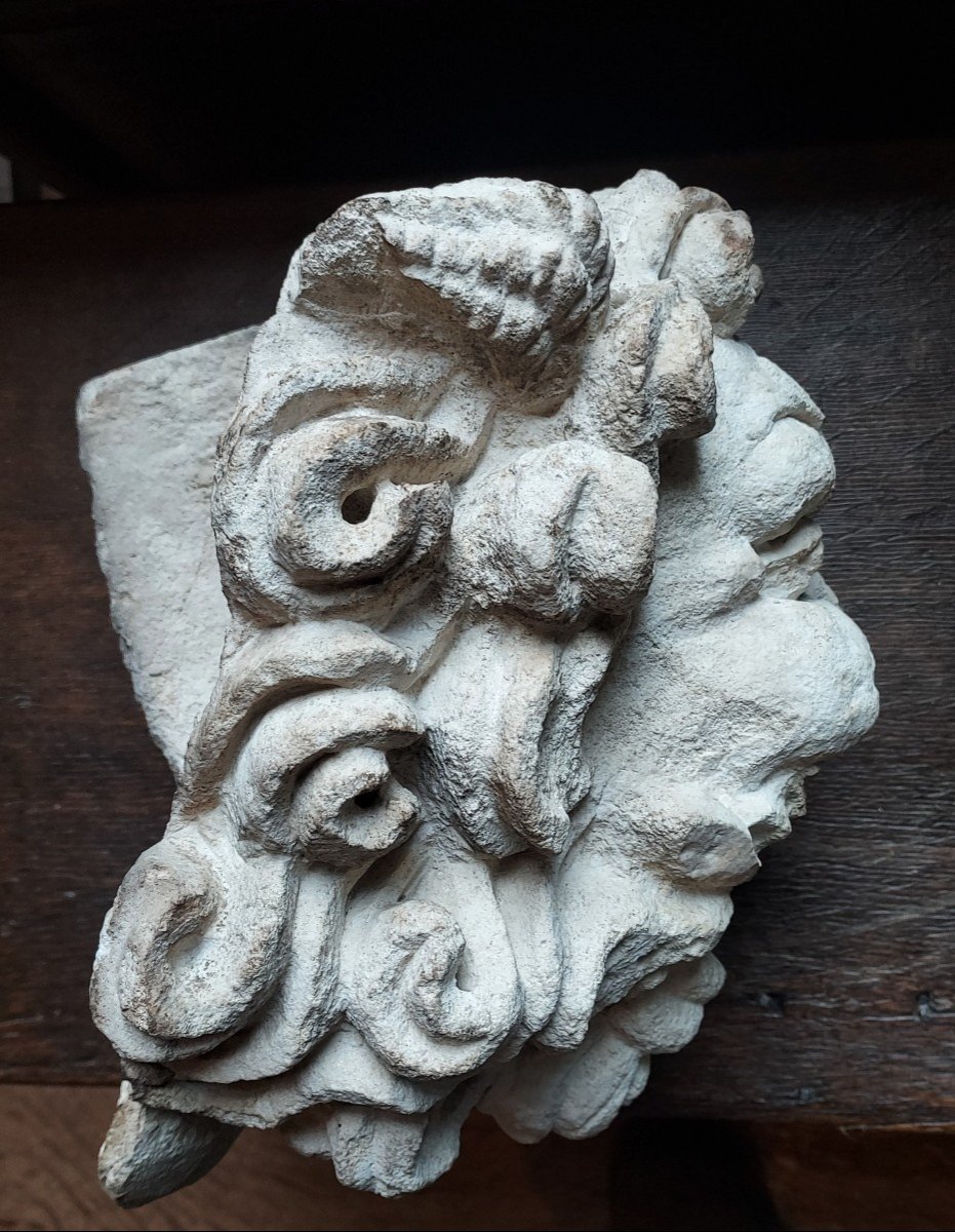 Lion's Head, Fountain, Limestone 16th Century -photo-2