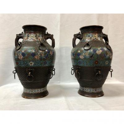 Pair Of Vases Anses In Bronze And Cloisonné Enamels, Nineteenth Time