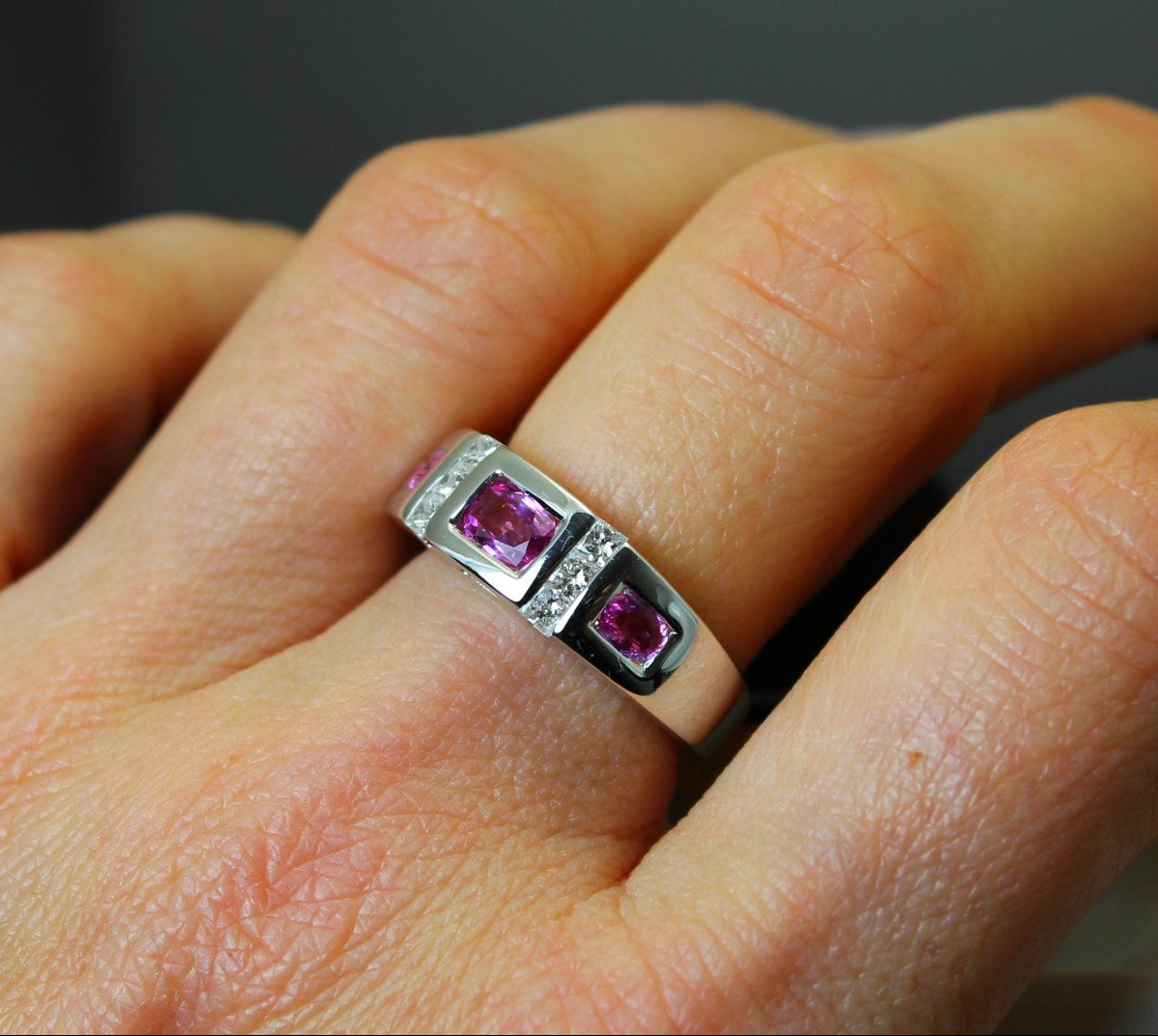 Gold Ring, Pink Sapphire And Diamonds-photo-4