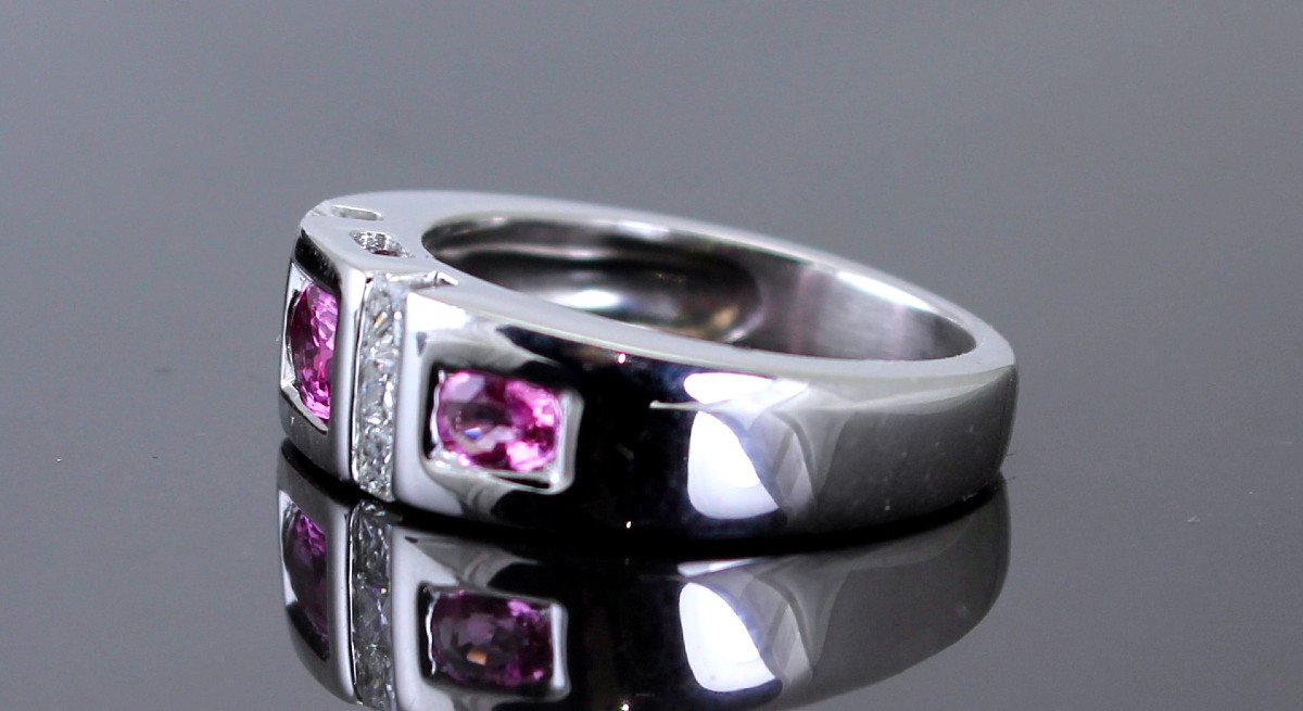 Gold Ring, Pink Sapphire And Diamonds-photo-6