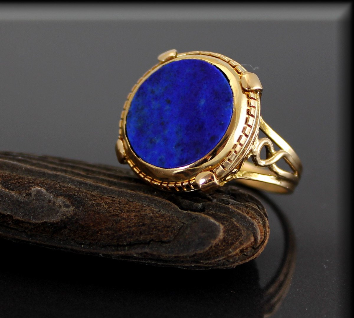 Gold And Lapis Lazuli Ring