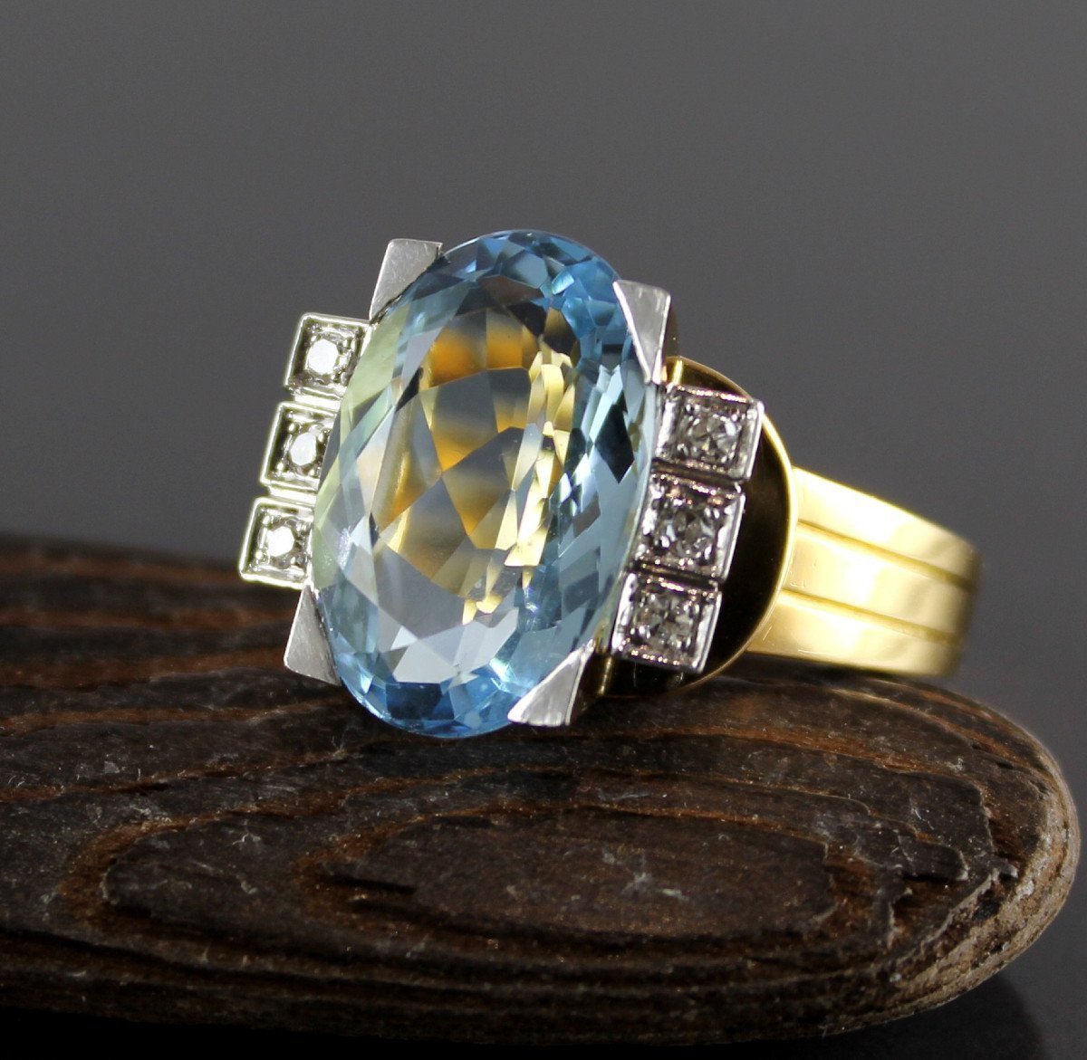 Gold, Platinum, Aquamarine And Diamond Ring-photo-5