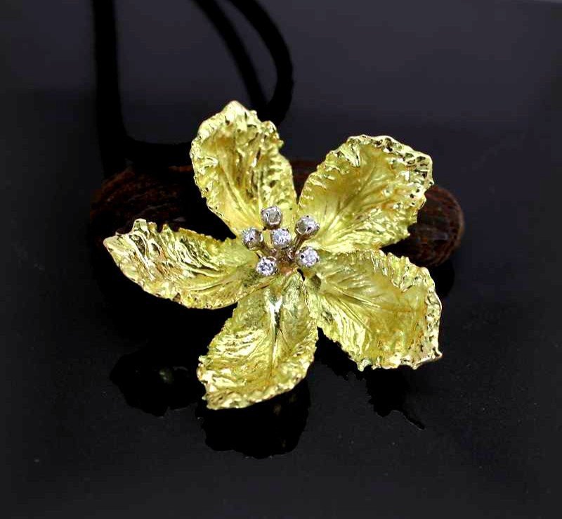 Gold And Diamond Pendant - 20.20 G - 4.5 Cm-photo-6