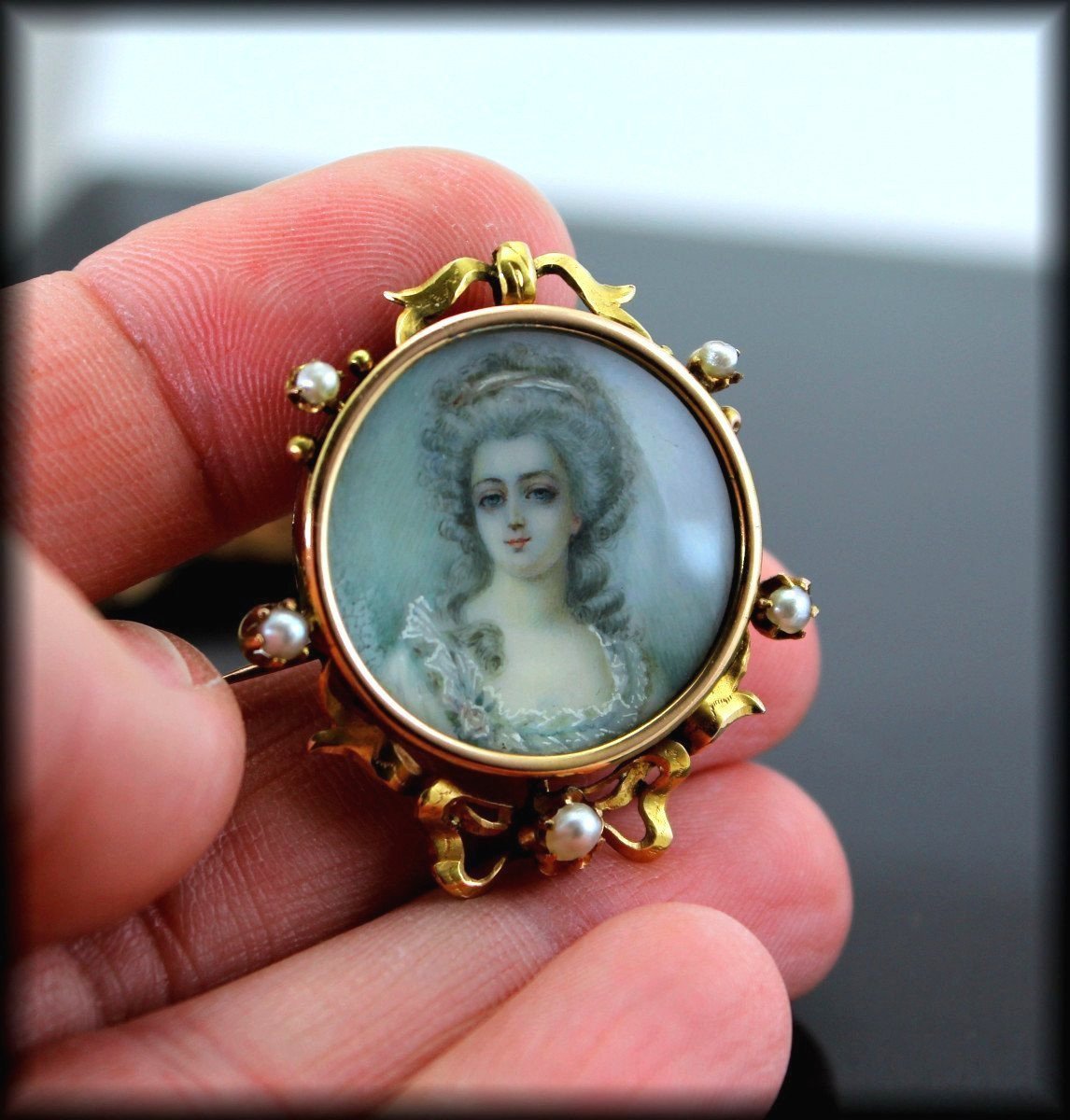 19th Century Gold Brooch-photo-3