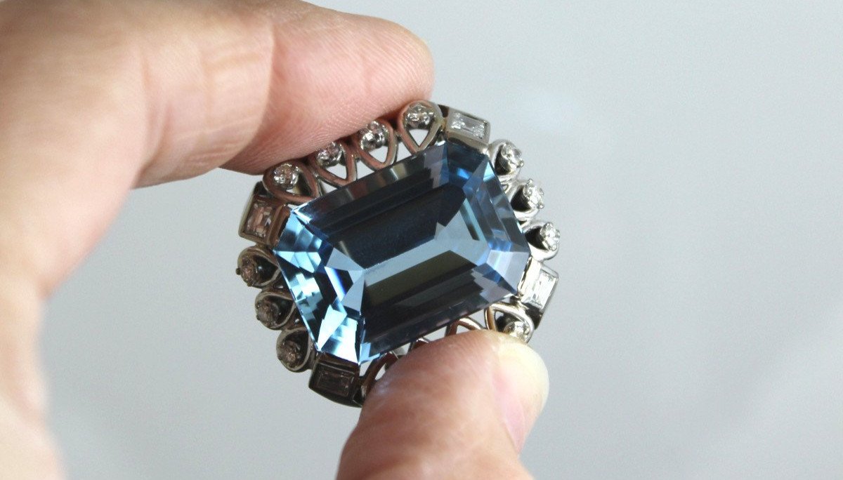 Aquamarine (+/-18 Ct) And Diamond Brooch-photo-1