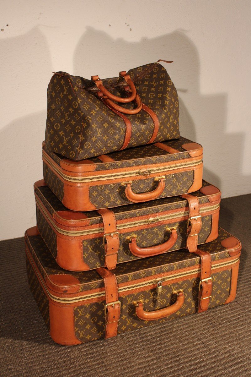 louis vuitton luggage set pictures  Louis vuitton luggage set, Louis  vuitton luggage, 3 piece luggage set