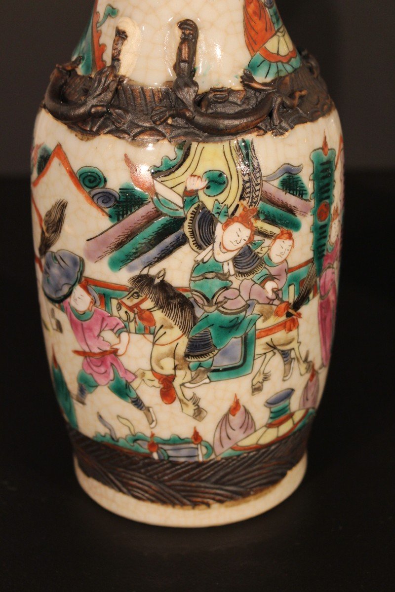 Pair Of Chinese Vases-photo-3