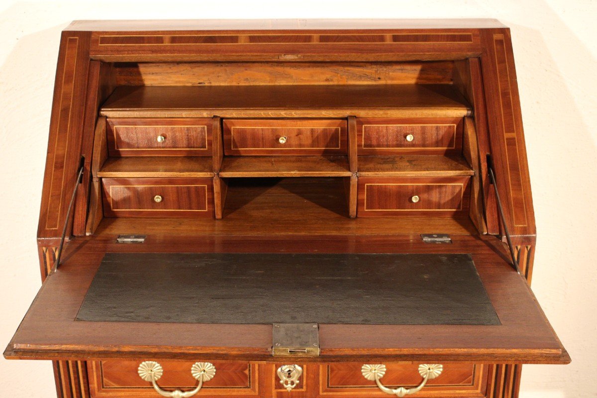 Late 18th Century Scriban Furniture-photo-4