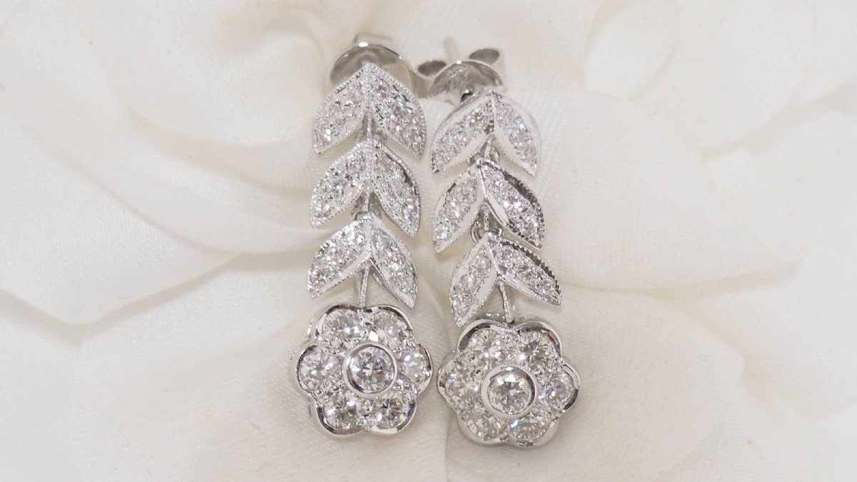 White Gold And Diamond Earrings-photo-2