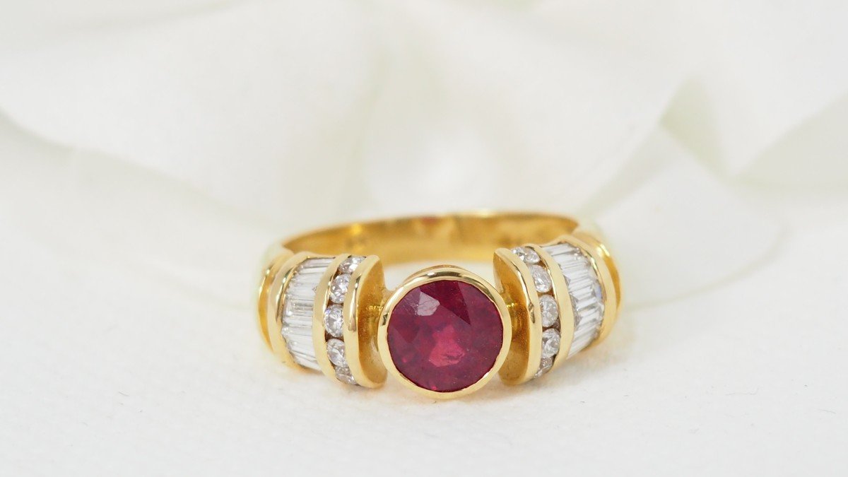 Bangle Ring In Yellow Gold, Natural Ruby And Diamonds-photo-2