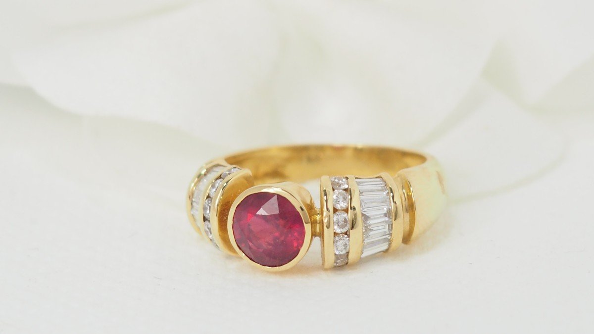 Bague Jonc En Or Jaune, Rubis Naturel Et Diamants-photo-3