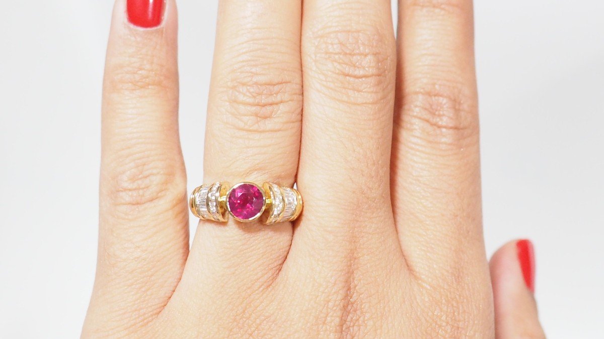 Bangle Ring In Yellow Gold, Natural Ruby And Diamonds-photo-2