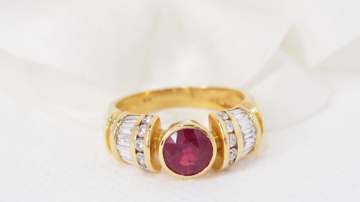 Bague Jonc En Or Jaune, Rubis Naturel Et Diamants-photo-4