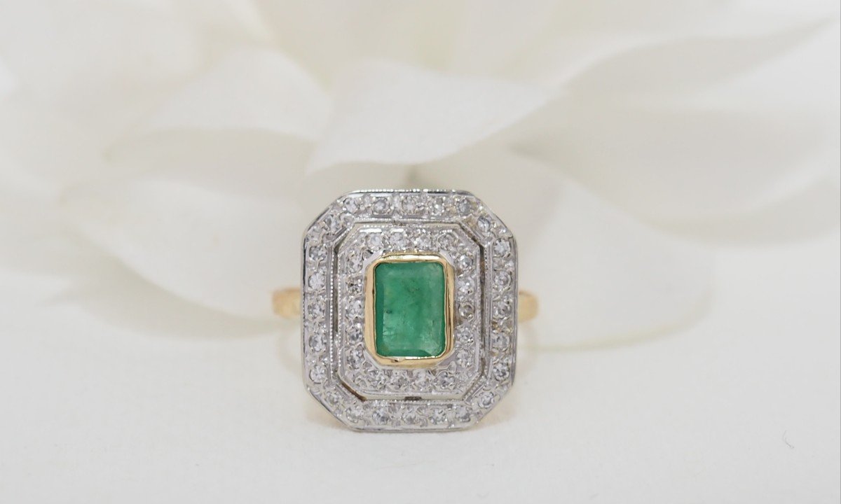 Double Surround Ring In Two-tone Gold Emerald And Diamonds-photo-2