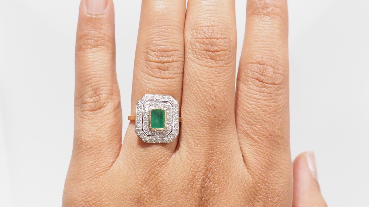 Double Surround Ring In Two-tone Gold Emerald And Diamonds-photo-3