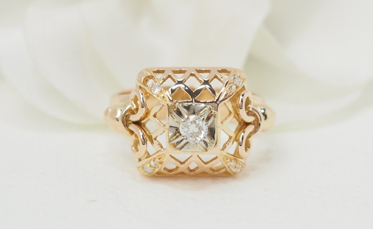 Old Ring In Yellow Gold And Diamond