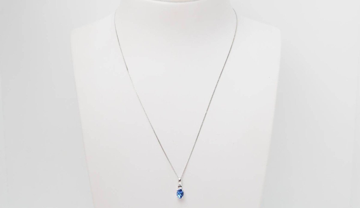 Collier En Or Blanc, Tanzanite Et Diamants-photo-2