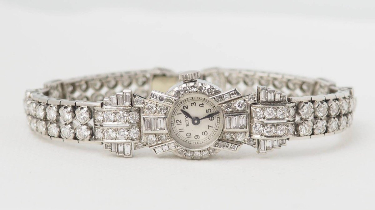 Montre  En Or Blanc Platine Et Diamants