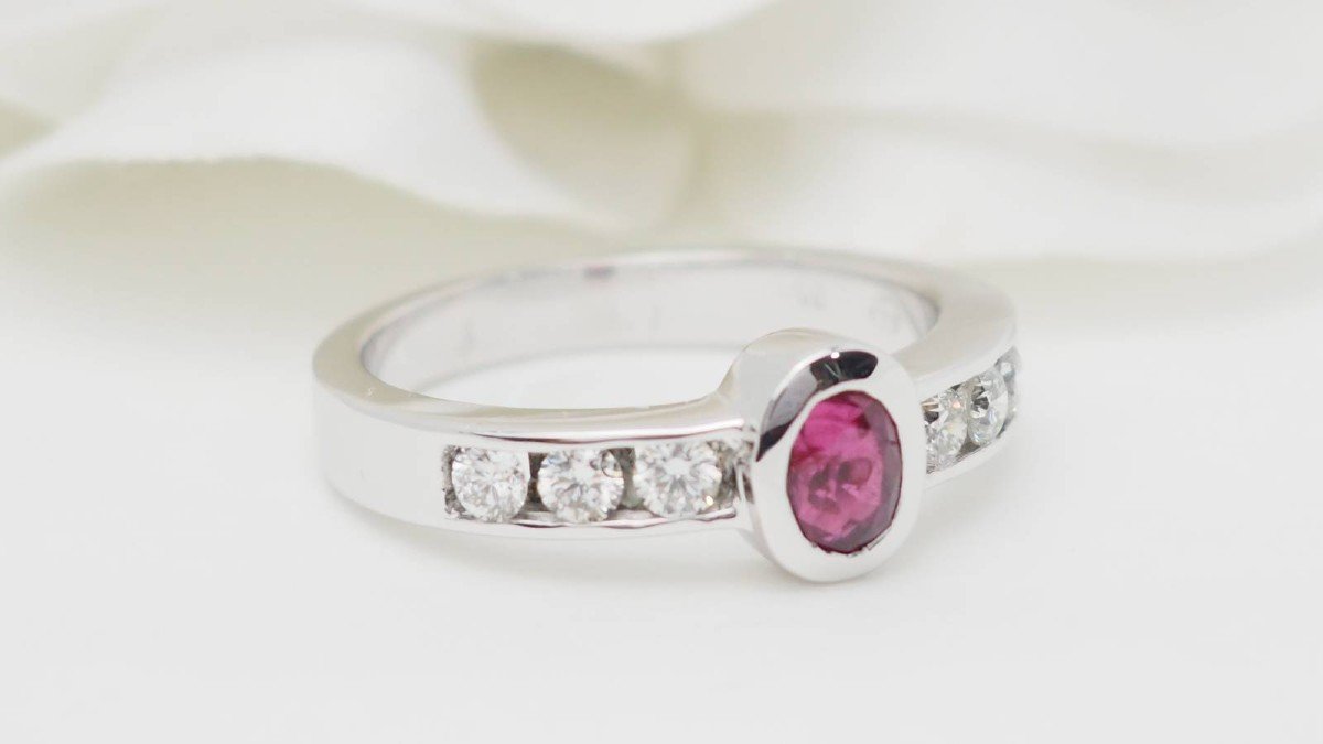 Bague En Or Blanc, Rubis Et Diamants-photo-3