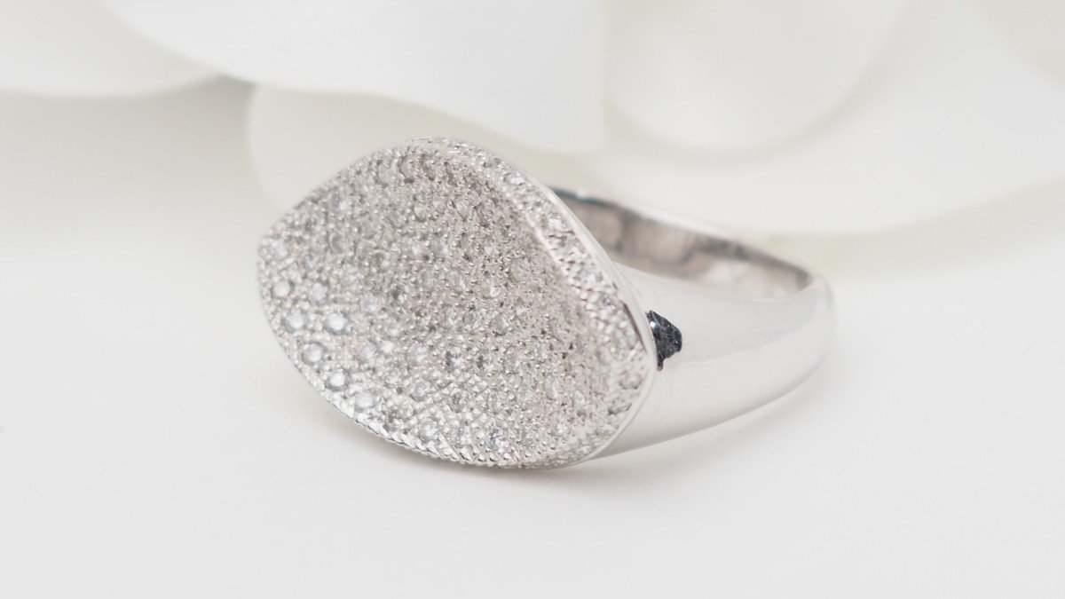 Pavement Ring In White Gold And Diamonds-photo-4