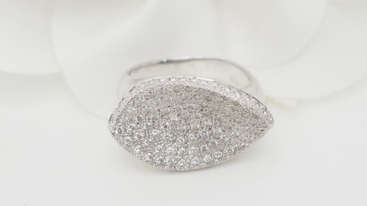 Pavement Ring In White Gold And Diamonds-photo-1