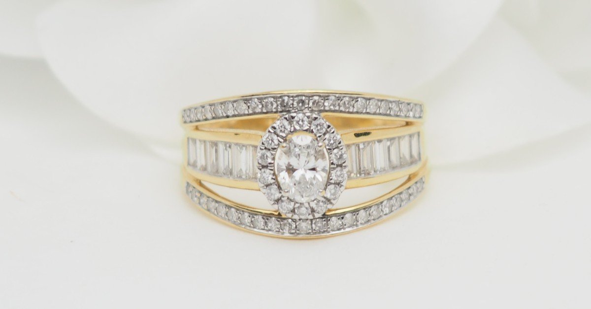 Solitaire Ring In Yellow Gold And Certified Diamond