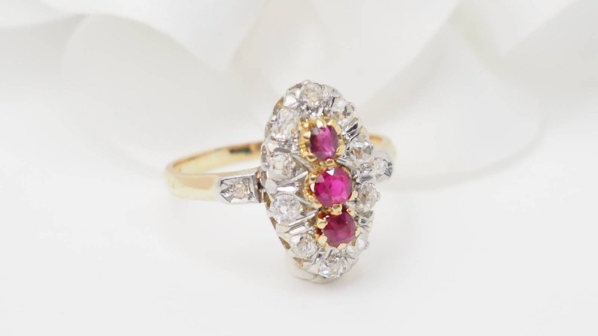 Marquise Ring In Yellow Gold, Rubies And Diamonds-photo-4