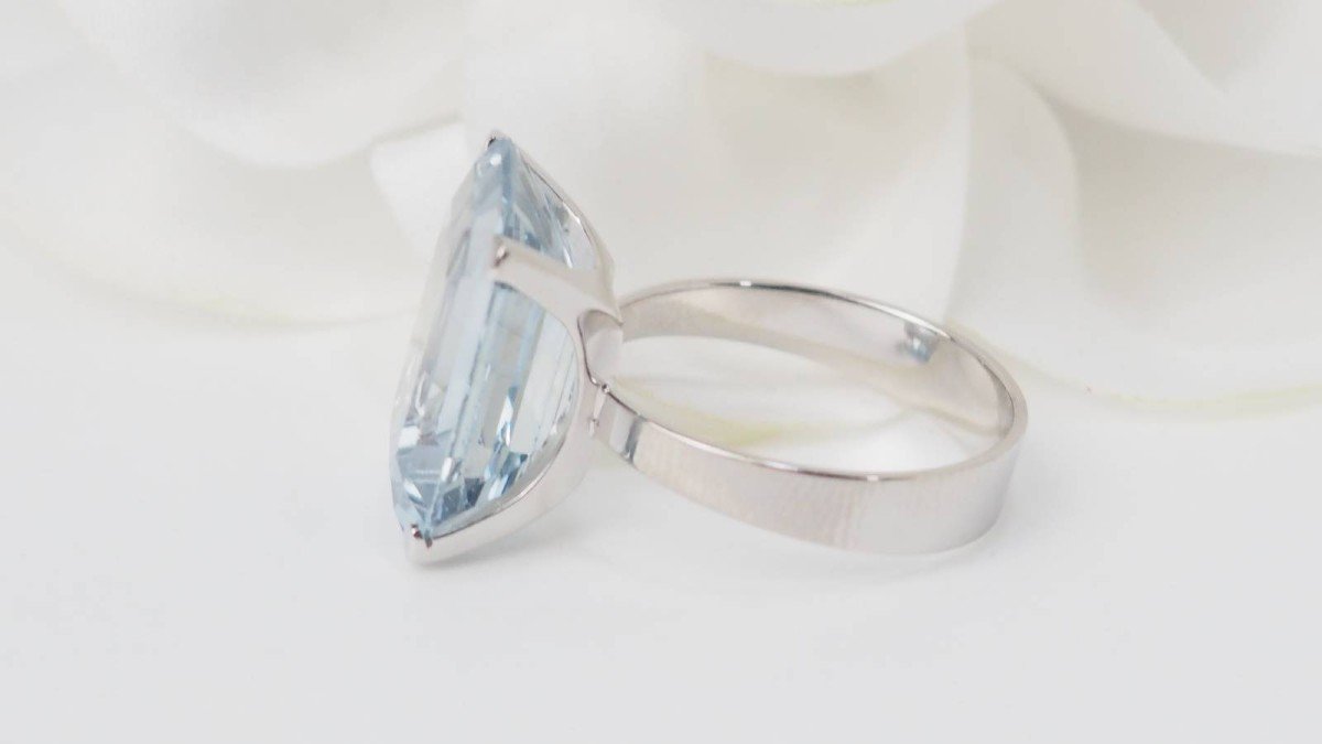 Bague Vintage En Or Blanc Et Aigue Marine-photo-1