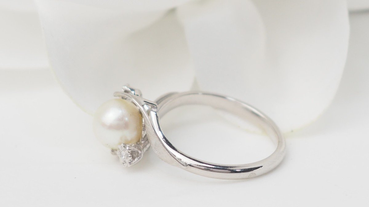 Bague En Or Blanc, Perle De Culture Et Diamants -photo-4