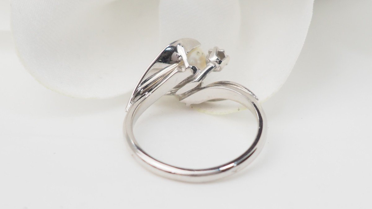 Bague En Or Blanc, Perle De Culture Et Diamants -photo-1