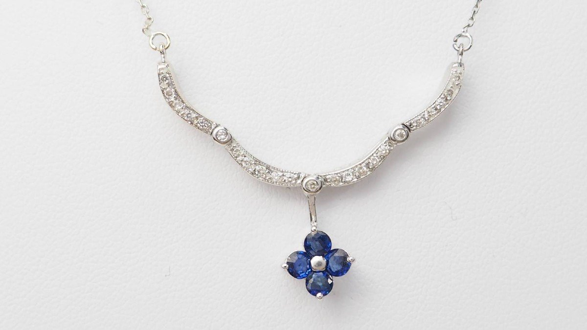 Antique Necklace In White Gold, Sapphires And Diamonds -photo-3