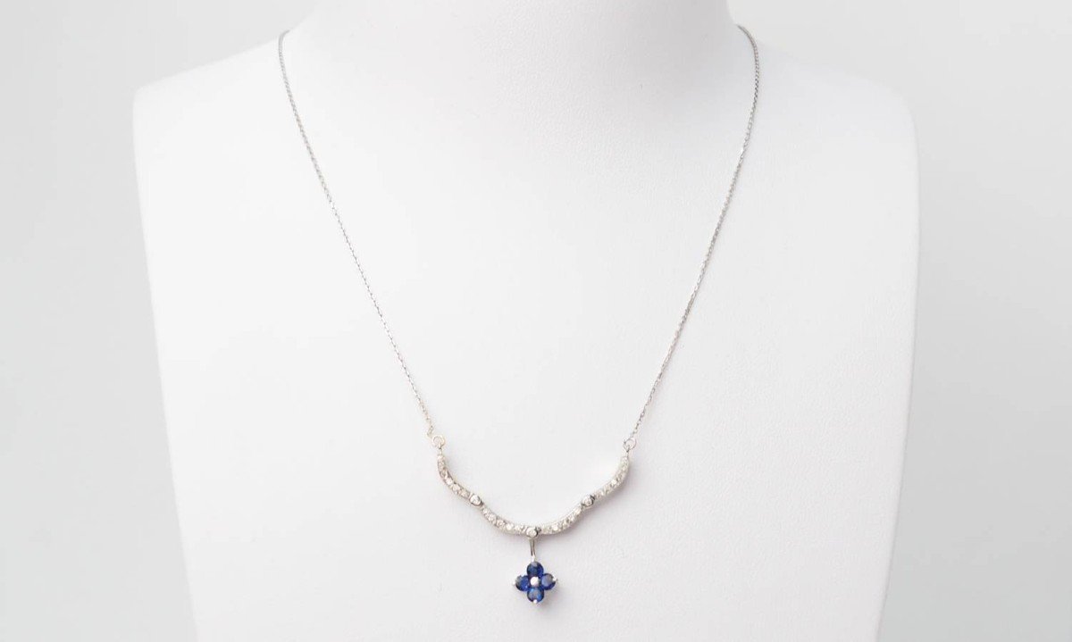 Antique Necklace In White Gold, Sapphires And Diamonds -photo-4