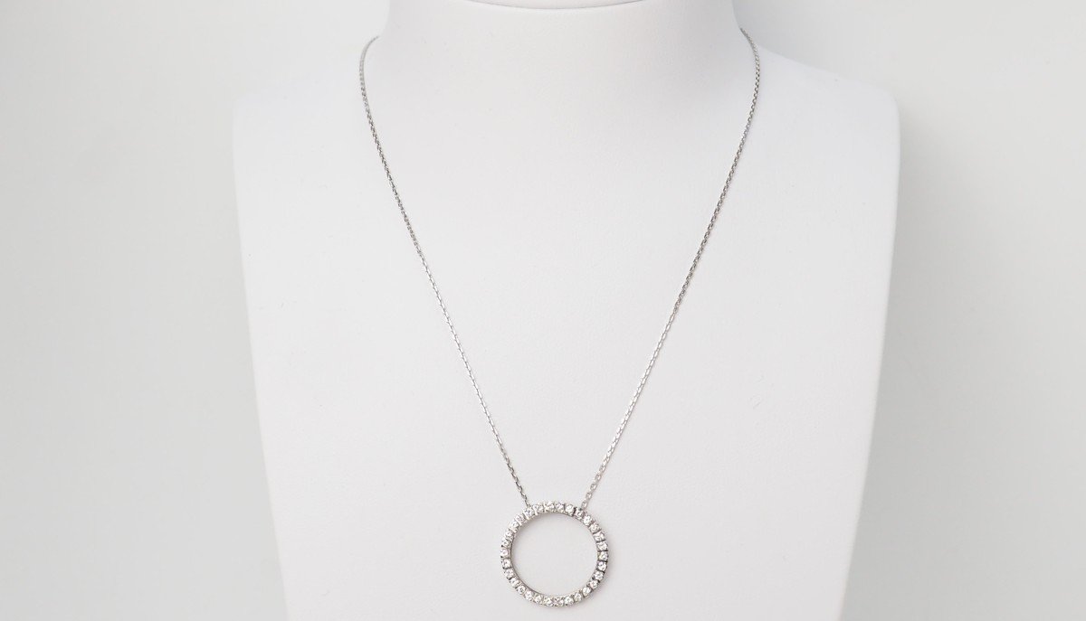 Collier En Or Blanc Et Diamants