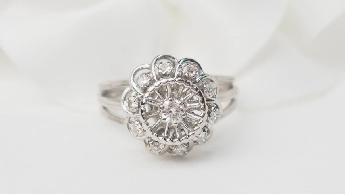 Bague Marguerite d'Occasion En Or Blanc Et Diamants