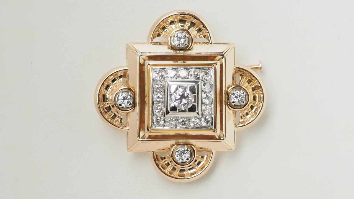 Antique Yellow Gold And Diamond Pendant Brooch