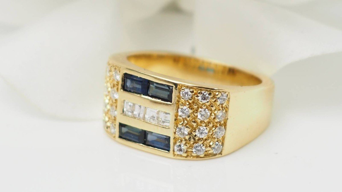 Yellow Gold, Diamond And Sapphire Ring-photo-4