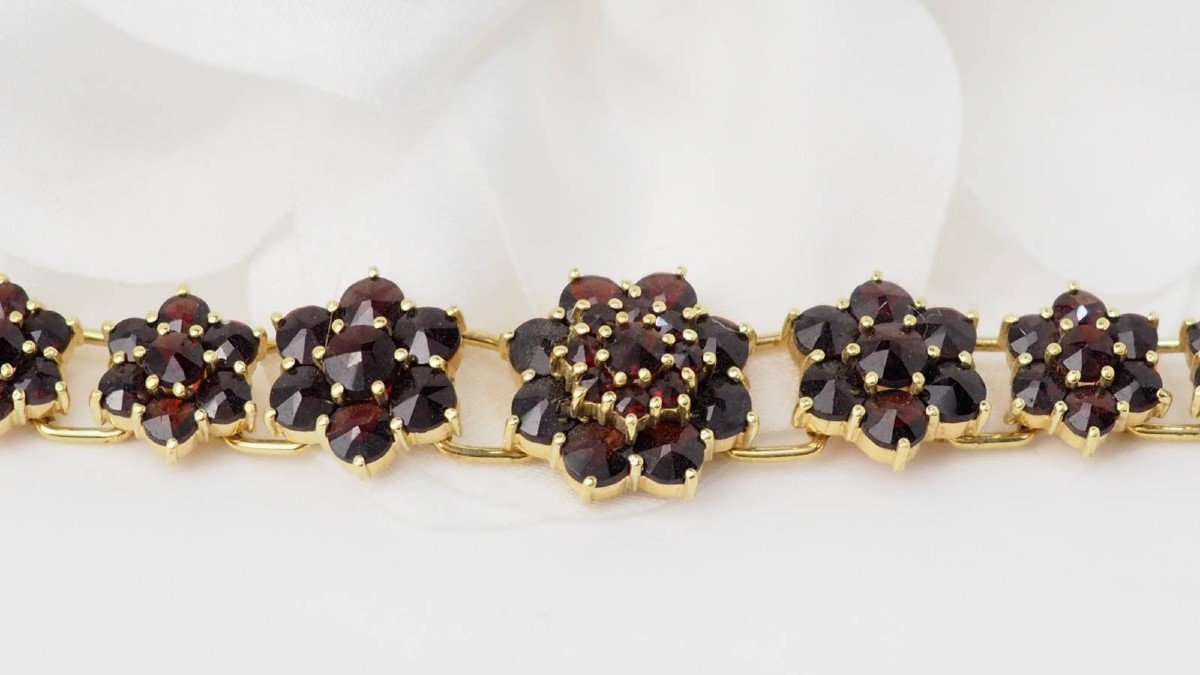 Vintage Yellow Gold And Garnet Bracelet-photo-1