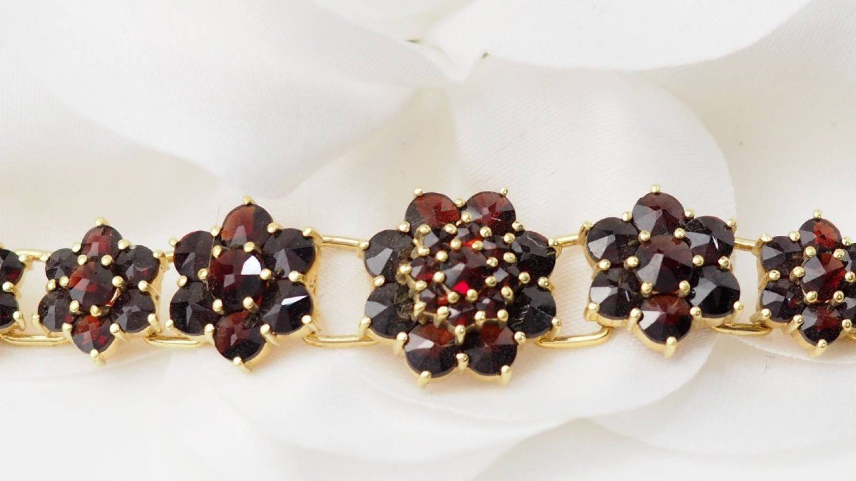 Vintage Yellow Gold And Garnet Bracelet-photo-2